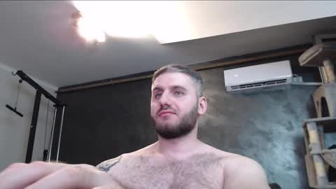 Snapshot of brad_pittfall chatting on September 19, 2025, 8:09 pm ask me online show from September 19, 2025, 8:09 pm