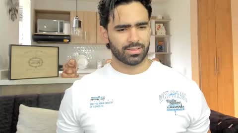 bradleymartin7 online show from October 5, 2025, 2:59 pm