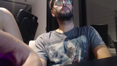 Snapshot of brads91 chatting on November 8, 2025, 9:57 pm brads online show from November 8, 2025, 9:57 pm