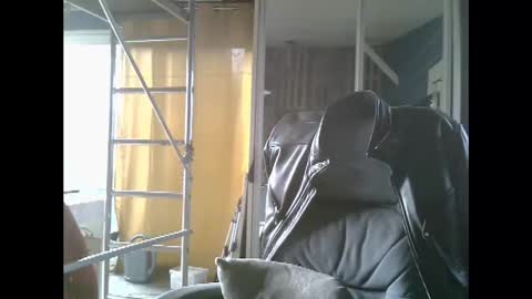 bradysboy online show from December 1, 2025, 8:52 am