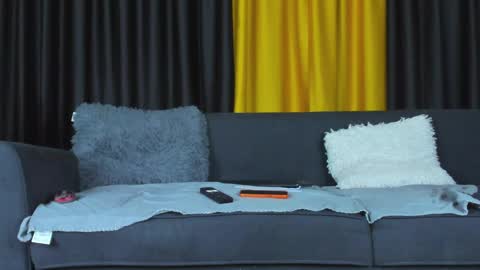 Brail online show from April 17, 2026, 8:01 pm