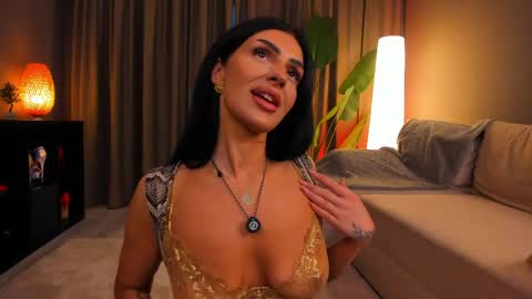 Lunaria online show from April 14, 2026, 3:23 am