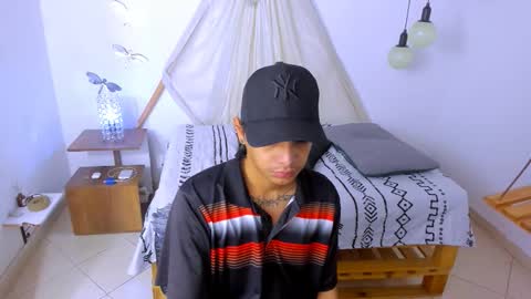 Snapshot of brand_hades chatting on September 10, 2025, 1:11 pm B R A N D online show from September 10, 2025, 1:11 pm