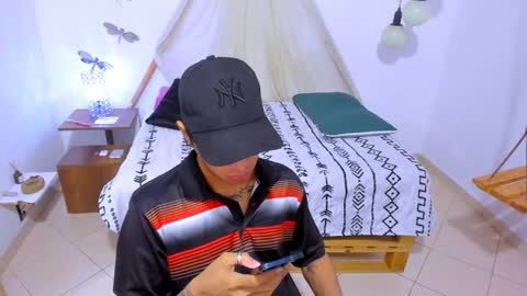 Snapshot of brand_hades chatting on September 13, 2025, 7:24 pm B R A N D online show from September 13, 2025, 7:24 pm