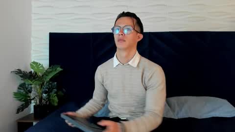 brandon_starkk online show from January 6, 2026, 11:25 am