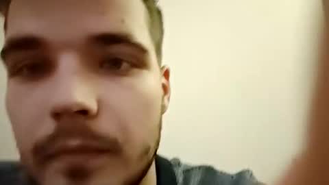 Snapshot of brandon_white_3 chatting on December 11, 2024, 12:02 pm Brandon online show from December 11, 2024, 12:02 pm