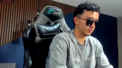 Snapshot of brandoncolee chatting on January 25, 2025, 12:58 pm BrandonCole online show from January 25, 2025, 12:58 pm