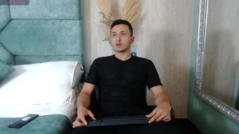 Snapshot of brandoncolee chatting on February 27, 2025, 12:02 pm BrandonCole online show from February 27, 2025, 12:02 pm