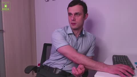 Snapshot of brandonnorriss chatting on December 11, 2024, 8:39 pm BRANDON online show from December 11, 2024, 8:39 pm