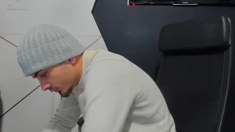 BrandonTateX online show from January 11, 2026, 7:13 am