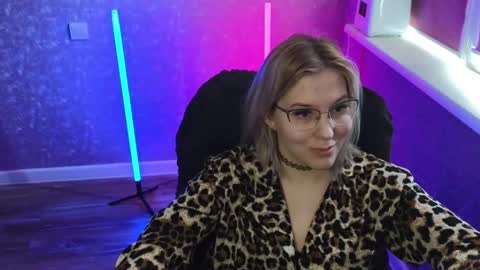 Belle  online show from March 7, 2025, 5:08 am