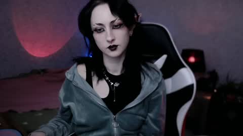 Aurorabut ur dad just calls me Rory online show from March 18, 2026, 11:46 am