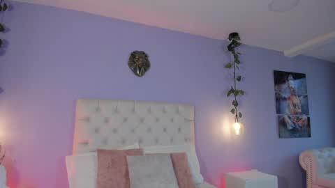   online show from January 25, 2025, 12:47 pm