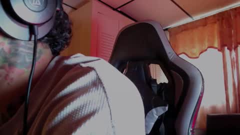 brasi_ online show from March 6, 2026, 6:37 pm