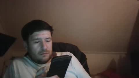 Snapshot of brate1899 chatting on January 15, 2026, 1:10 am brate1899 online show from January 15, 2026, 1:10 am