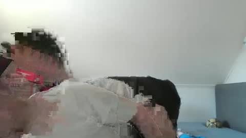 Snapshot of brate1899 chatting on March 21, 2026, 10:31 am brate1899 online show from March 21, 2026, 10:31 am