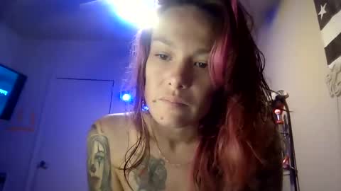 bratlips online show from September 16, 2025, 4:13 am