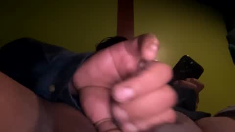 Snapshot of bravo323 chatting on December 7, 2024, 2:46 pm bravo323 online show from December 7, 2024, 2:46 pm