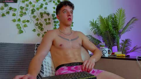 Johny Bravo online show from September 10, 2025, 8:42 pm