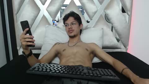 Snapshot of brayan_oconer08 chatting on November 16, 2025, 5:35 am brayan_oconer08 online show from November 16, 2025, 5:35 am