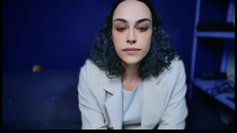 Thalia online show from September 9, 2025, 9:14 pm