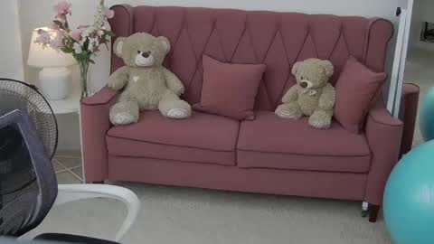 Snapshot of bree_sky chatting on April 16, 2026, 11:33 am Bree online show from April 16, 2026, 11:33 am