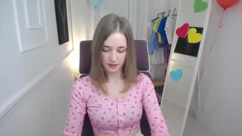 Snapshot of bree_sky chatting on April 28, 2026, 1:16 pm Bree online show from April 28, 2026, 1:16 pm