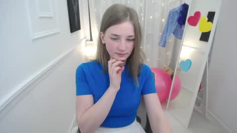 Snapshot of bree_sky chatting on May 11, 2026, 4:04 pm Bree online show from May 11, 2026, 4:04 pm
