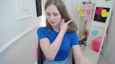 Snapshot of bree_sky chatting on June 2, 2026, 11:45 am Bree online show from June 2, 2026, 11:45 am