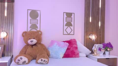 Snapshot of bree_watson chatting on February 16, 2026, 12:56 pm Bree online show from February 16, 2026, 12:56 pm