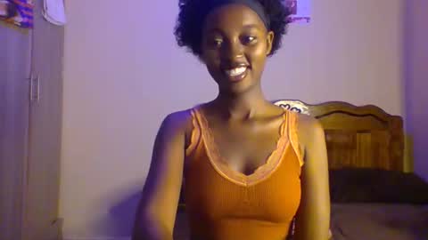 breelia online show from November 11, 2025, 2:22 am