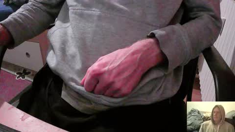 Snapshot of bremer64 chatting on October 13, 2025, 6:46 am bremer64 online show from October 13, 2025, 6:46 am