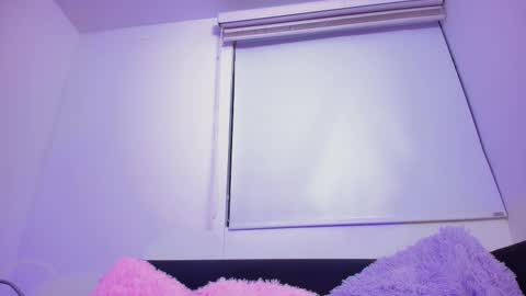 Brendita  online show from February 24, 2025, 2:37 pm