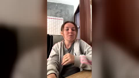 Brenda online show from April 23, 2026, 7:52 am