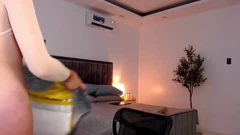 Brenda with a huge suckable cock you will love online show from February 11, 2025, 7:33 am