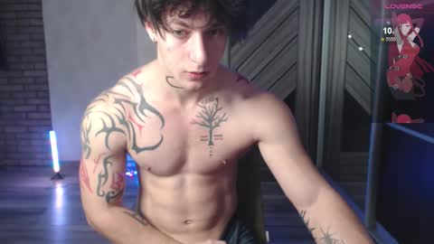 brendan__piks online show from November 29, 2025, 9:12 am
