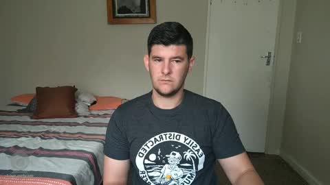 ask me lol online show from February 14, 2025, 5:09 am