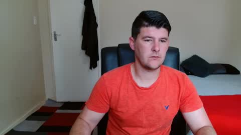 ask me lol online show from November 11, 2025, 6:35 am