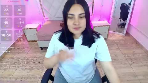 BRENDDA  online show from September 15, 2025, 3:17 am