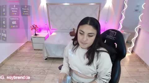 BRENDDA  online show from January 15, 2026, 3:22 am