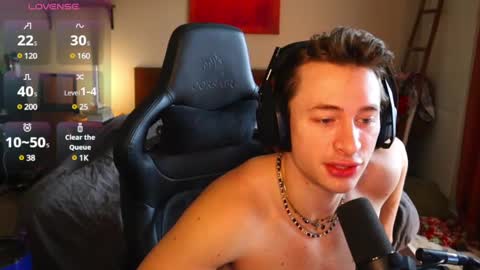 Snapshot of brentonverde chatting on December 31, 2024, 6:02 pm brentonverde online show from December 31, 2024, 6:02 pm