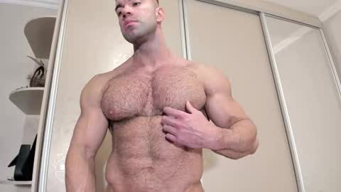 bretman_narcissus online show from November 30, 2025, 2:10 pm