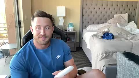 Brett Mycles online show from February 2, 2025, 9:02 pm