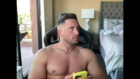 Brett Mycles online show from October 21, 2025, 11:27 pm