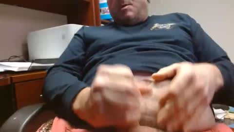 Snapshot of bri19741974 chatting on November 16, 2025, 5:51 pm WorkinandPlayin online show from November 16, 2025, 5:51 pm