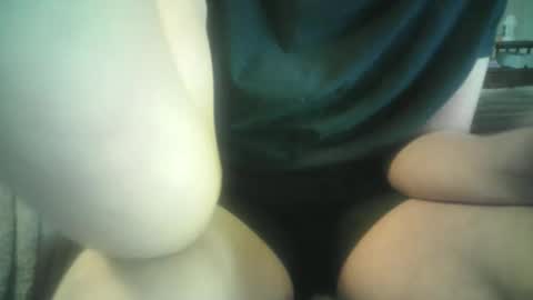 raining down on me online show from October 25, 2025, 4:24 pm