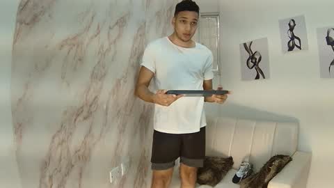 Snapshot of briam_dunkan chatting on April 10, 2026, 12:54 pm briam_dunkan online show from April 10, 2026, 12:54 pm