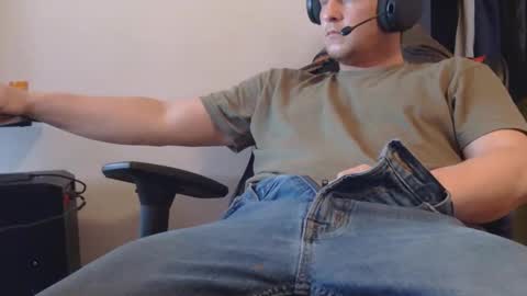brian7891012 online show from March 25, 2026, 4:24 pm