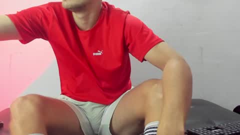 brian_mac online show from January 4, 2025, 6:51 pm