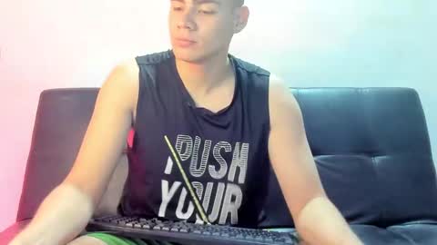 brian_mac online show from January 23, 2025, 3:05 am